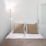 Convenient 2-room