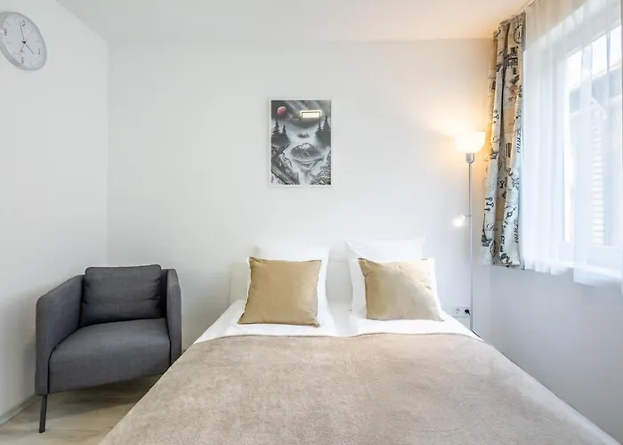 Convenient 2-room *