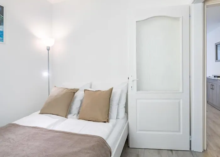 Convenient 2-room 公寓